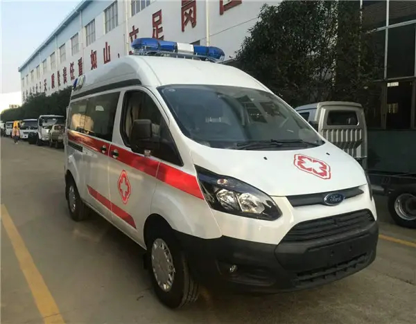 蕉岭县跨省长途救护车接送案例